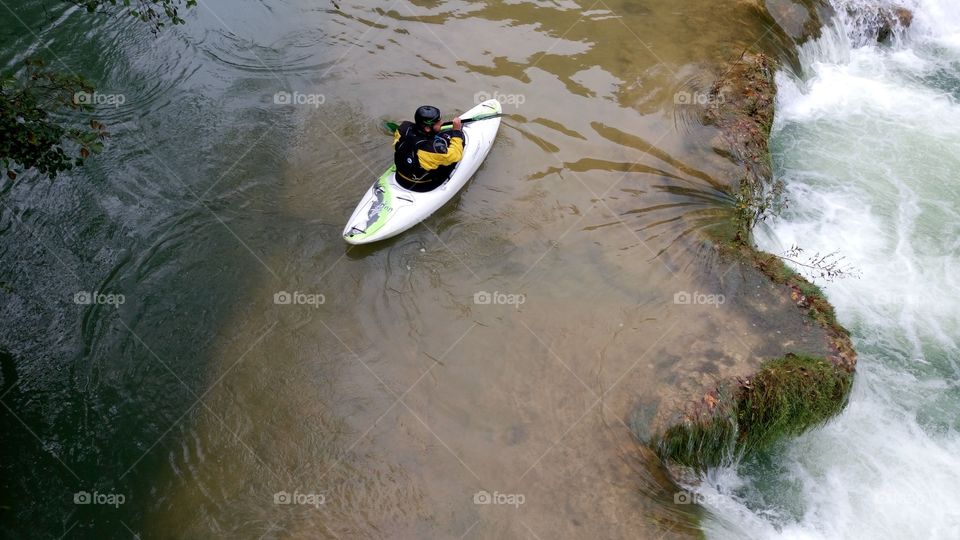 Withewater kayaking