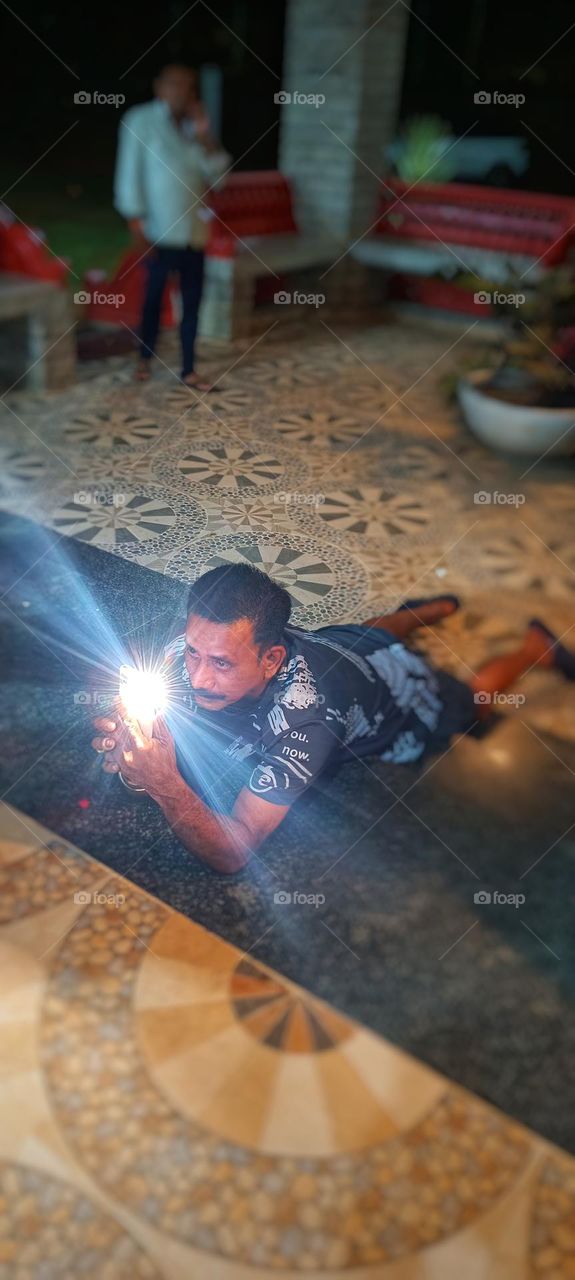 Funny photo capturing