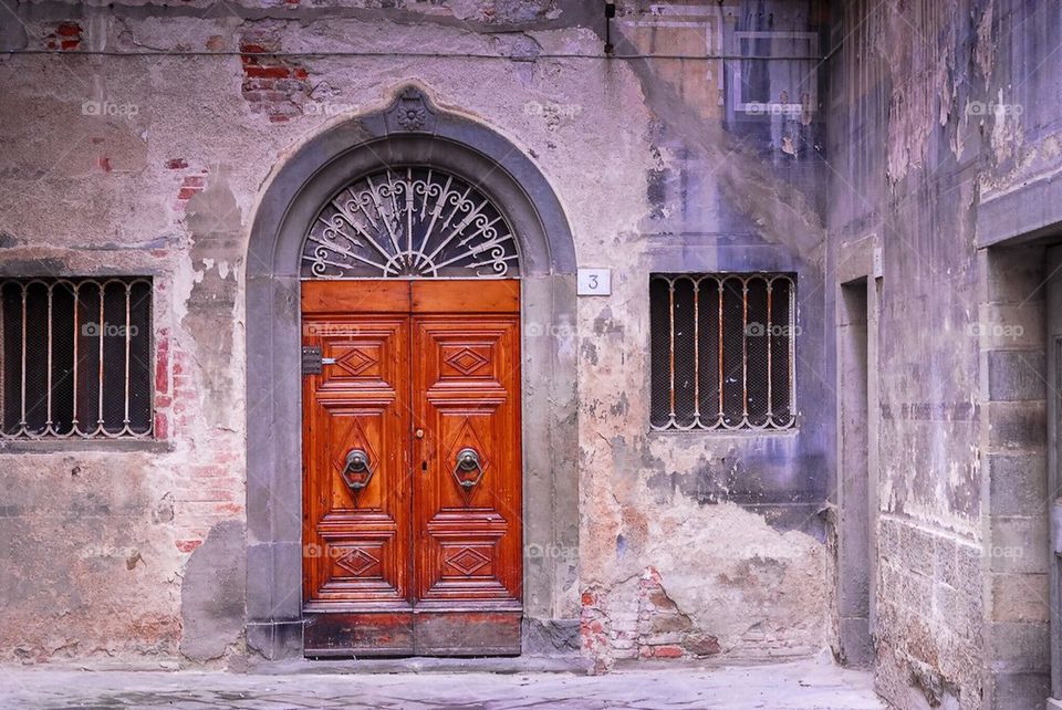 Wooden door in San Sevino