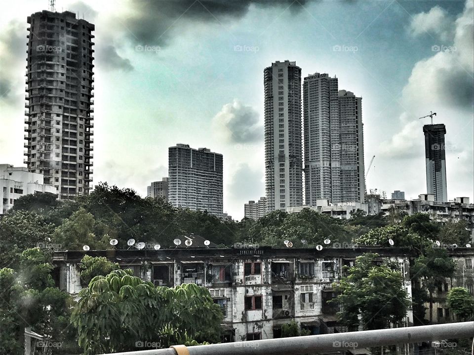 Mumbai skyline in July - photos of old and new Mumbai to give you a flavor of its many faces