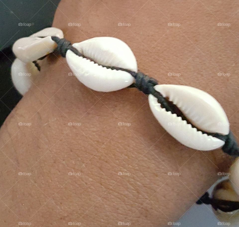 African Cowrie Braclet