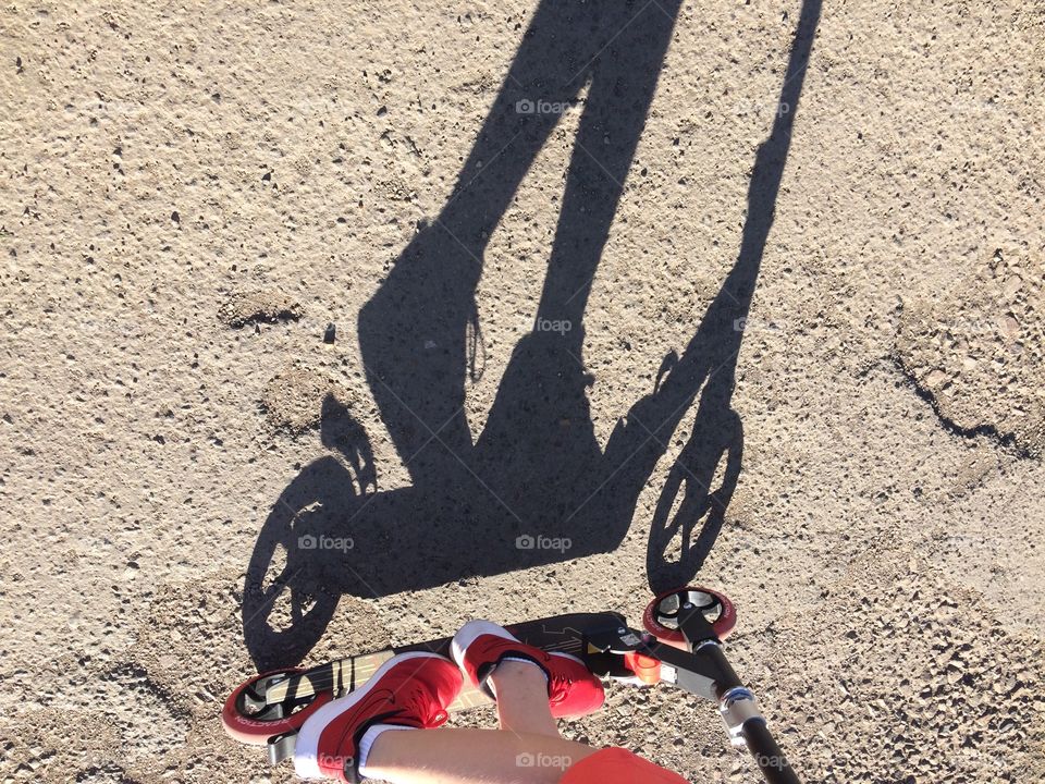 Shadow white black abstract scooter circle