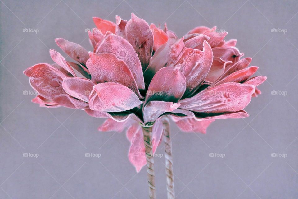 Artificial flower