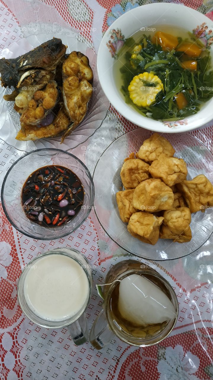 Lunch for 4 Sehat 5 Sempurna