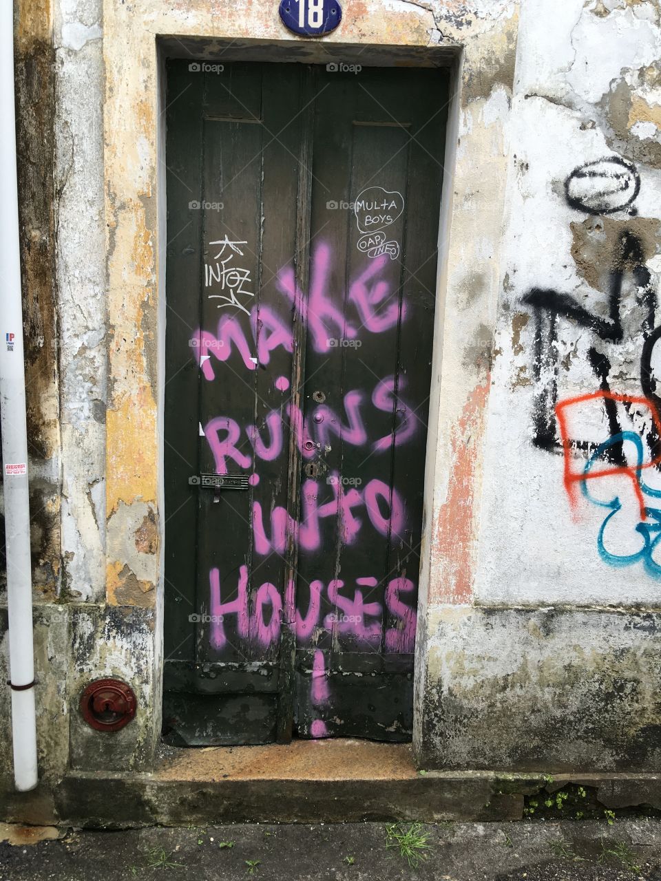 Graffiti in Aveiro, Portugal