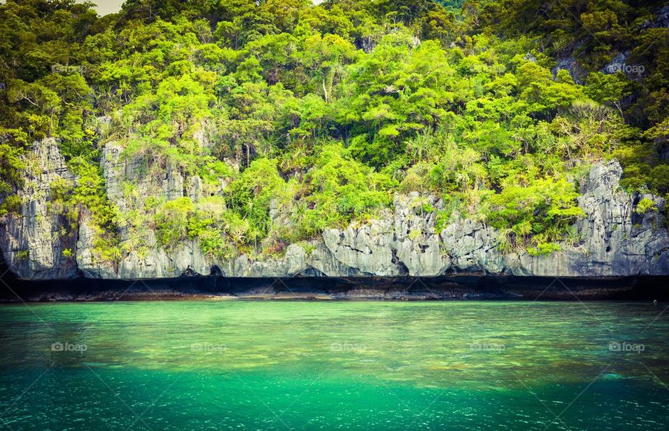 Ang Thong turquoise water