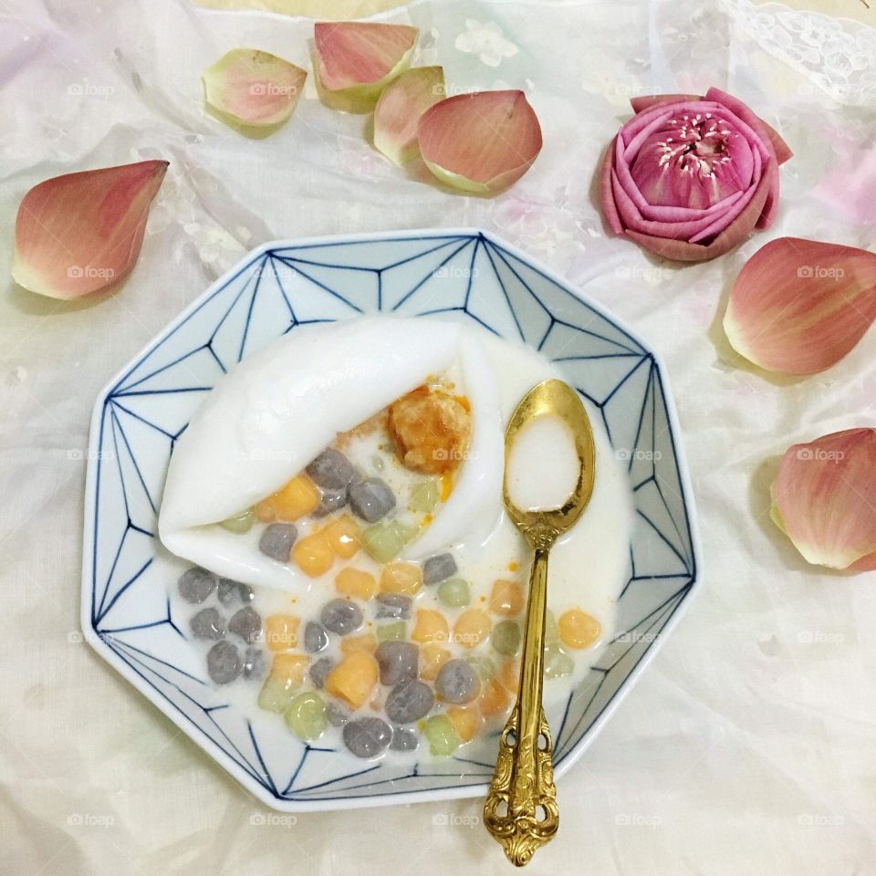 Bueloy Thai’s dessert
