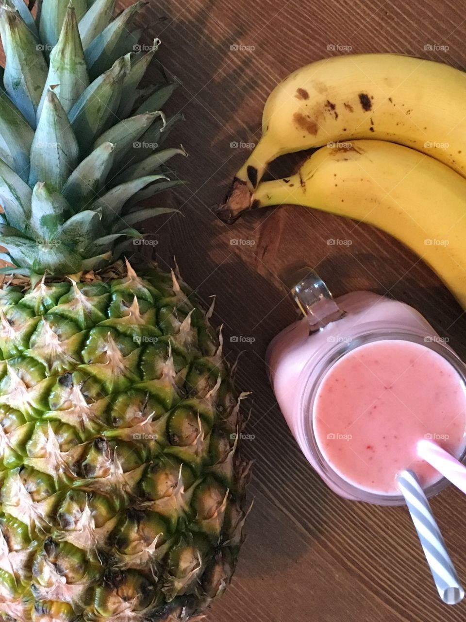 Fresh fruit smoothie 