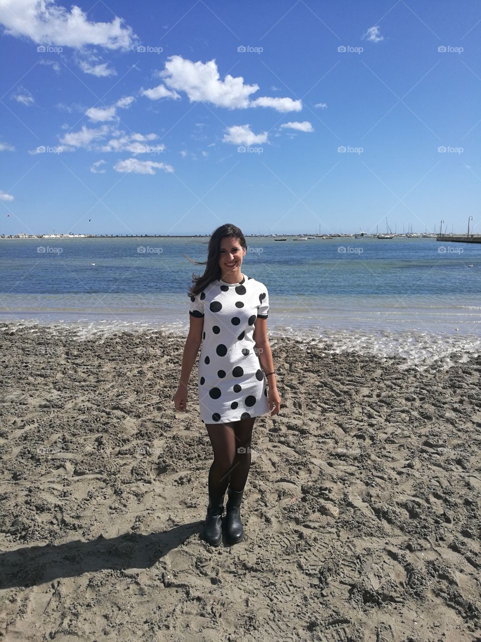 Girl at the seashore