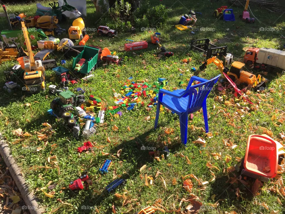 Toys 