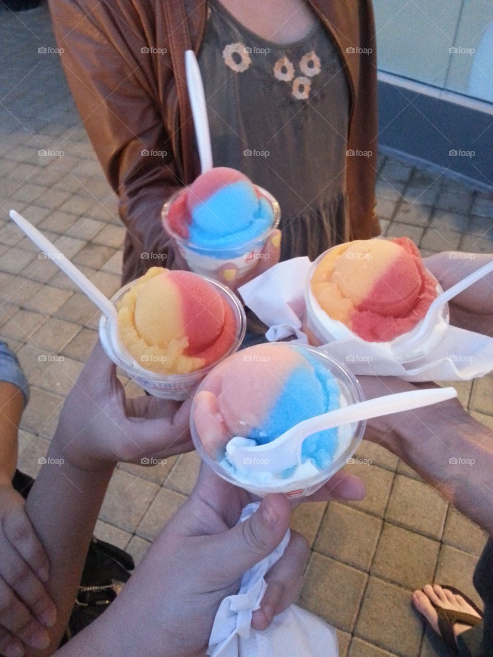 sharing some froyo with friends.