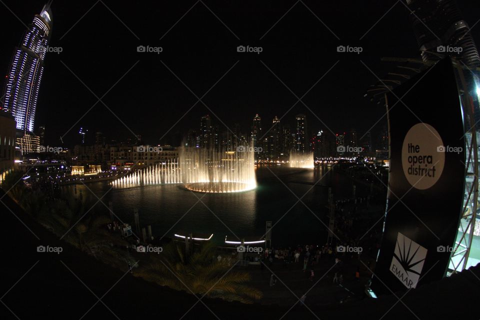 Fountain. Dubai Mall