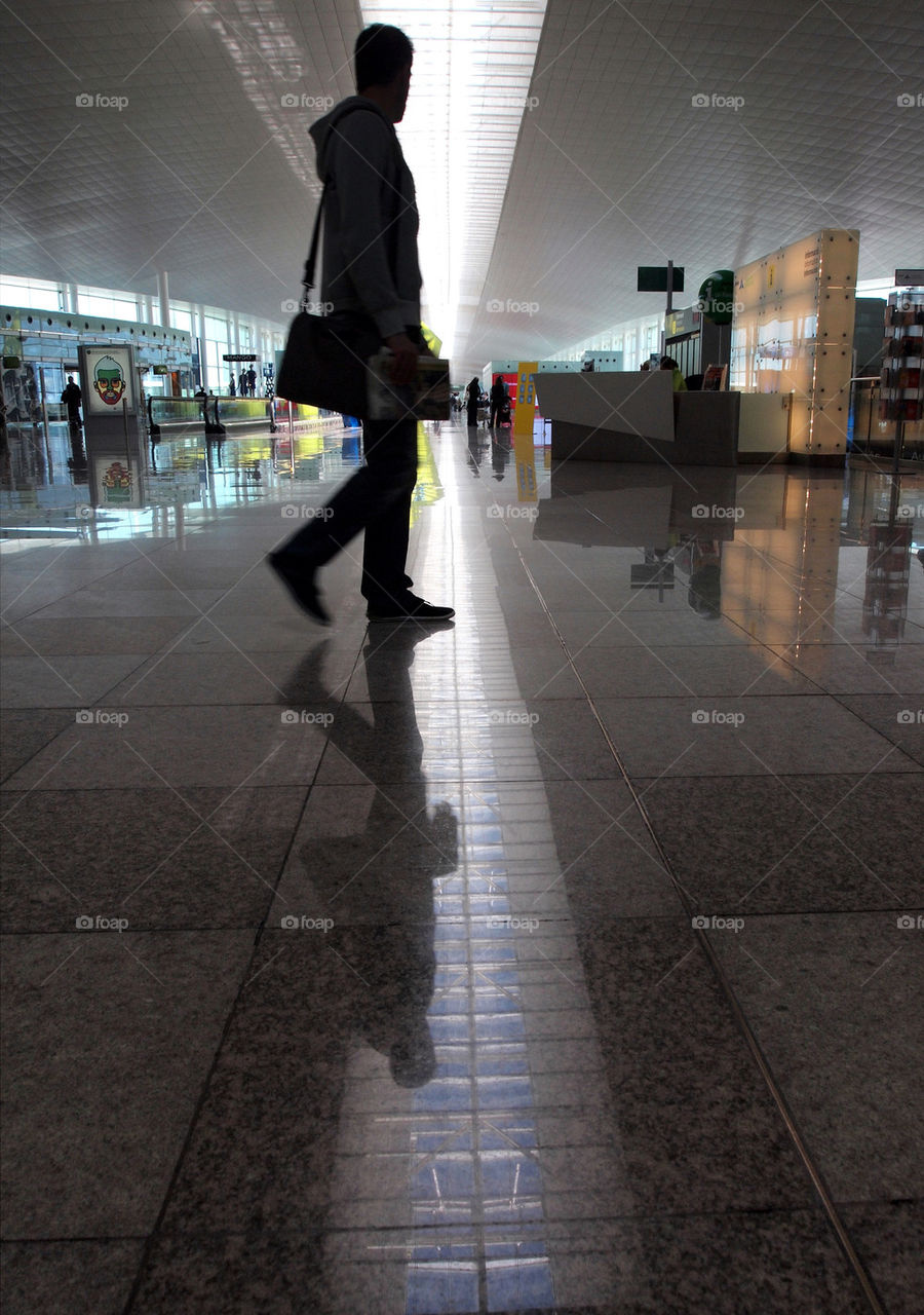 travel airport floor resa by istvan