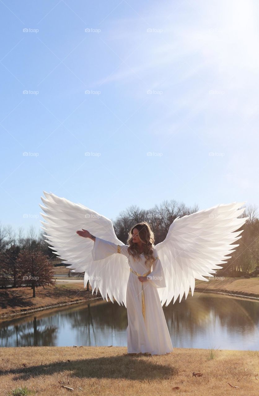 Beautiful angel model! 