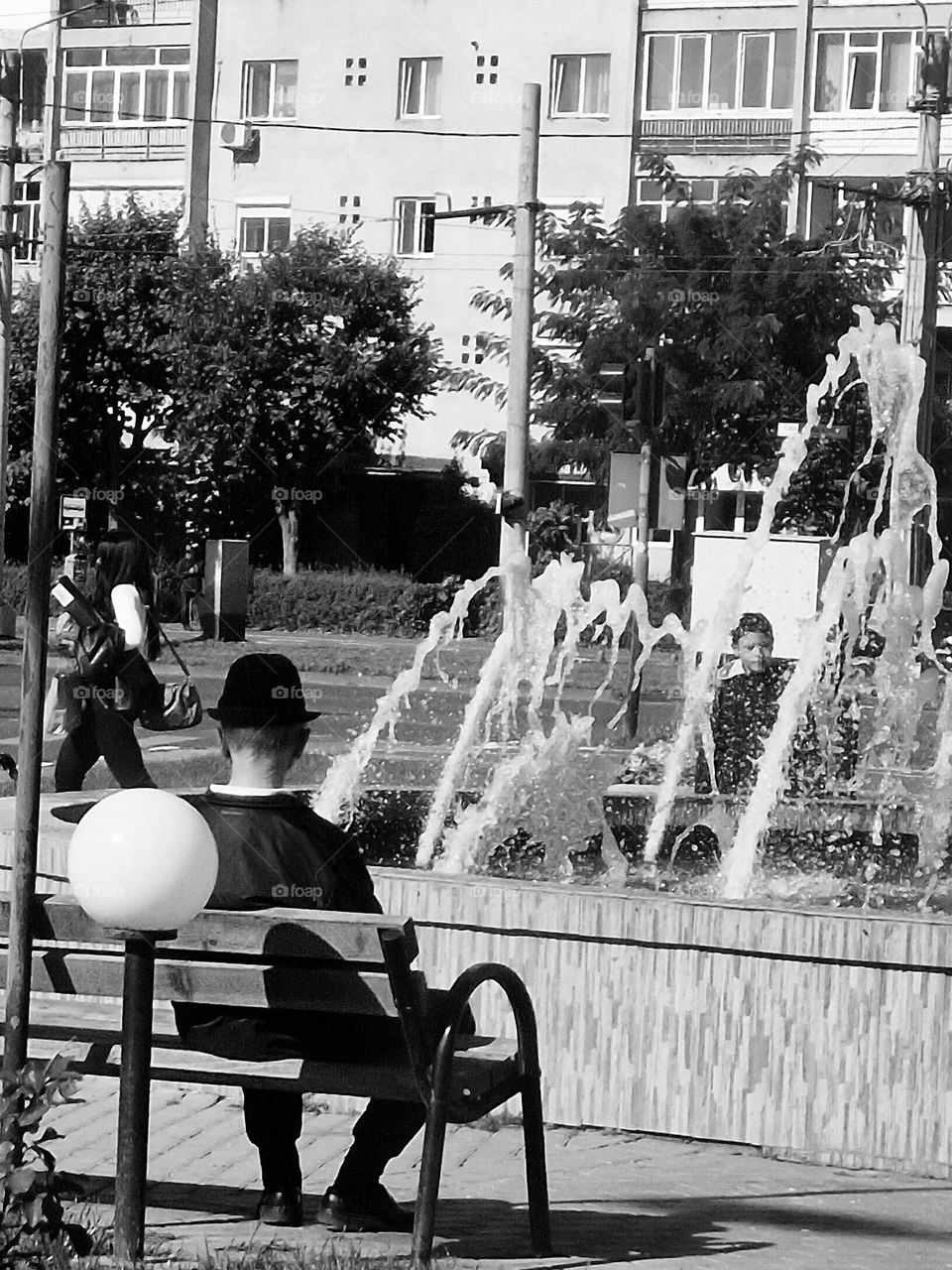 relaxation at the artesian fountain