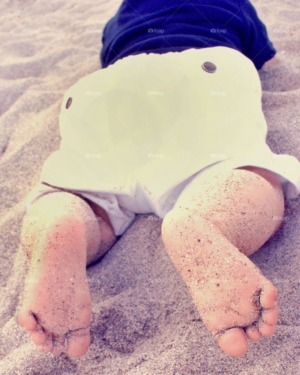 Sandy Toes