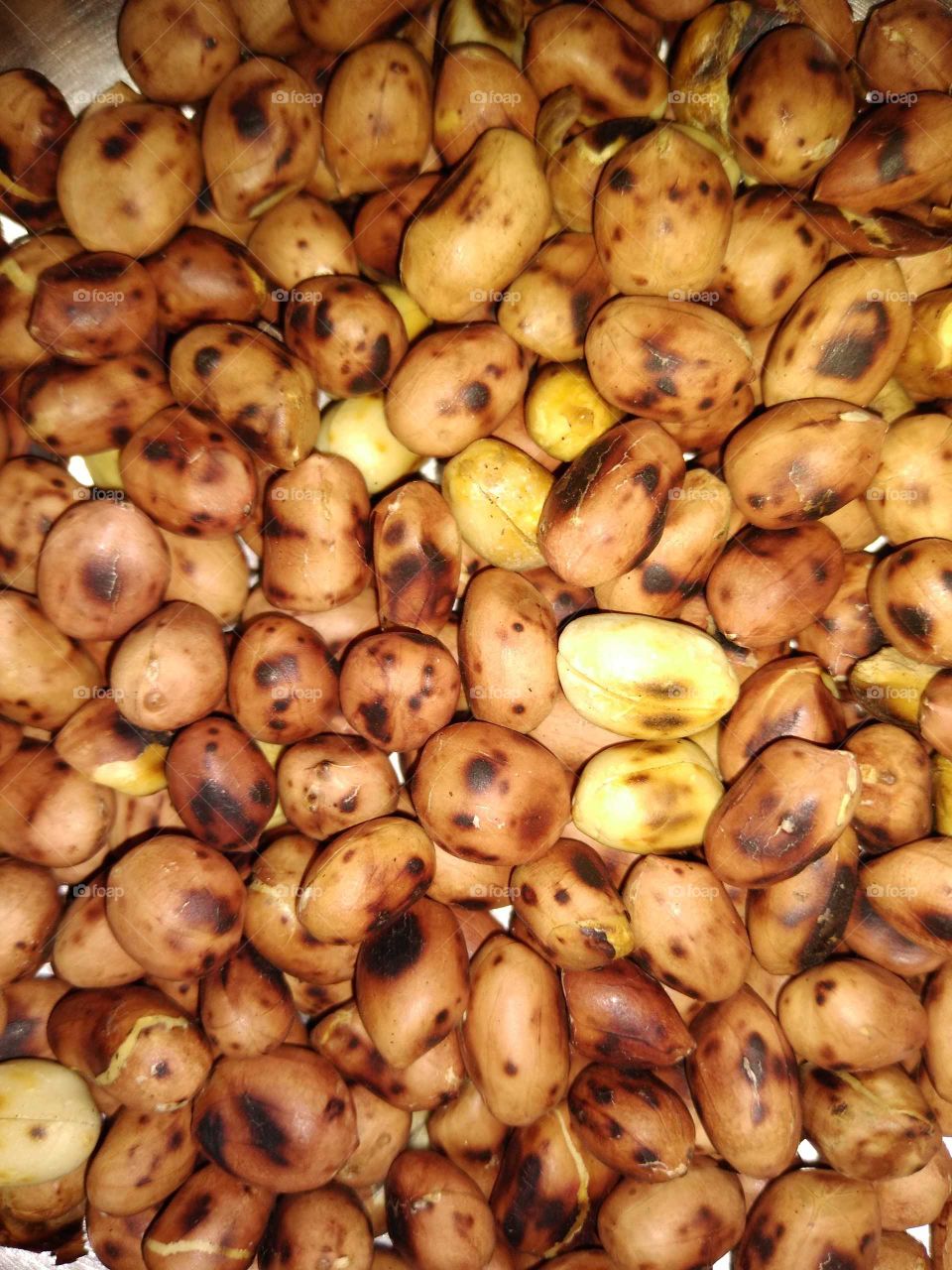 roasted peanuts