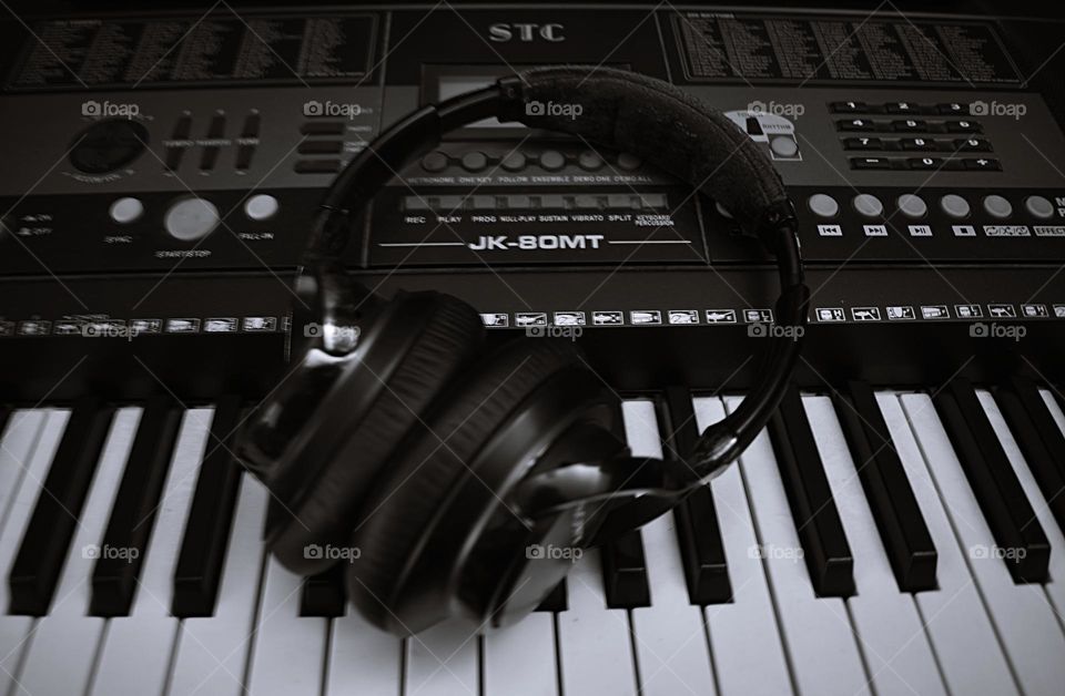 Music // Nikon D3500