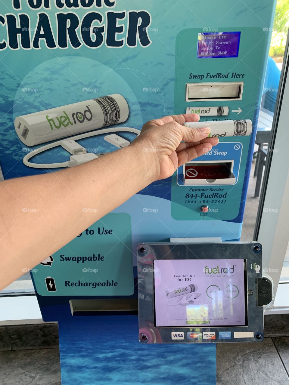 From business to beaches or entertainment. Florida host over 26 million visitors a year. Fuel rod chargers are a must for our guest. After purchase there is unlimited usb charging. Exchange your rod at the airport, convention center, or themeparks