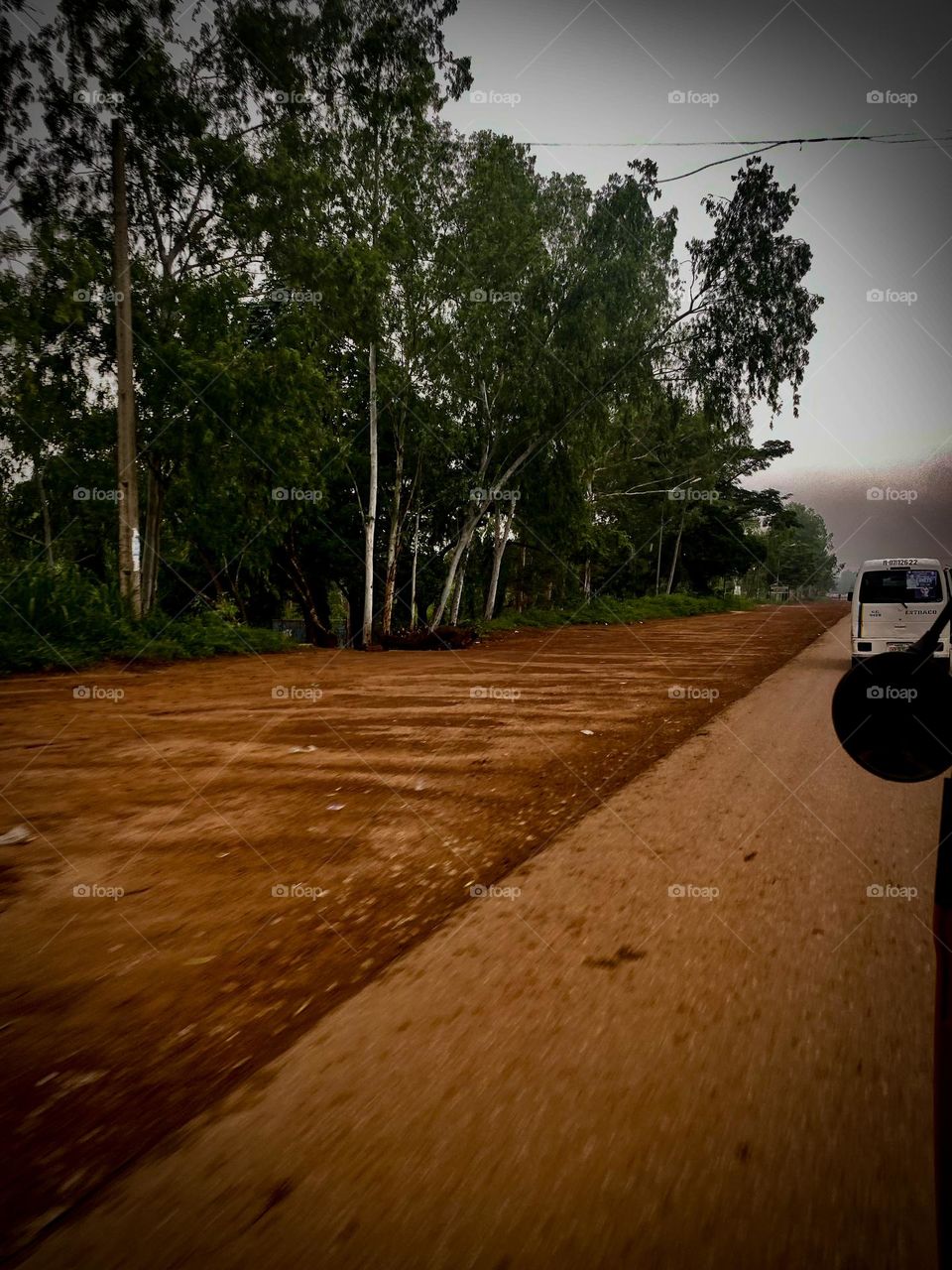 Roadside, motion, cloudy, about to rain, natural, beautiful 
