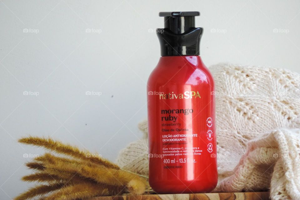 Morango Ruby. The best body moisturized I've ever used.