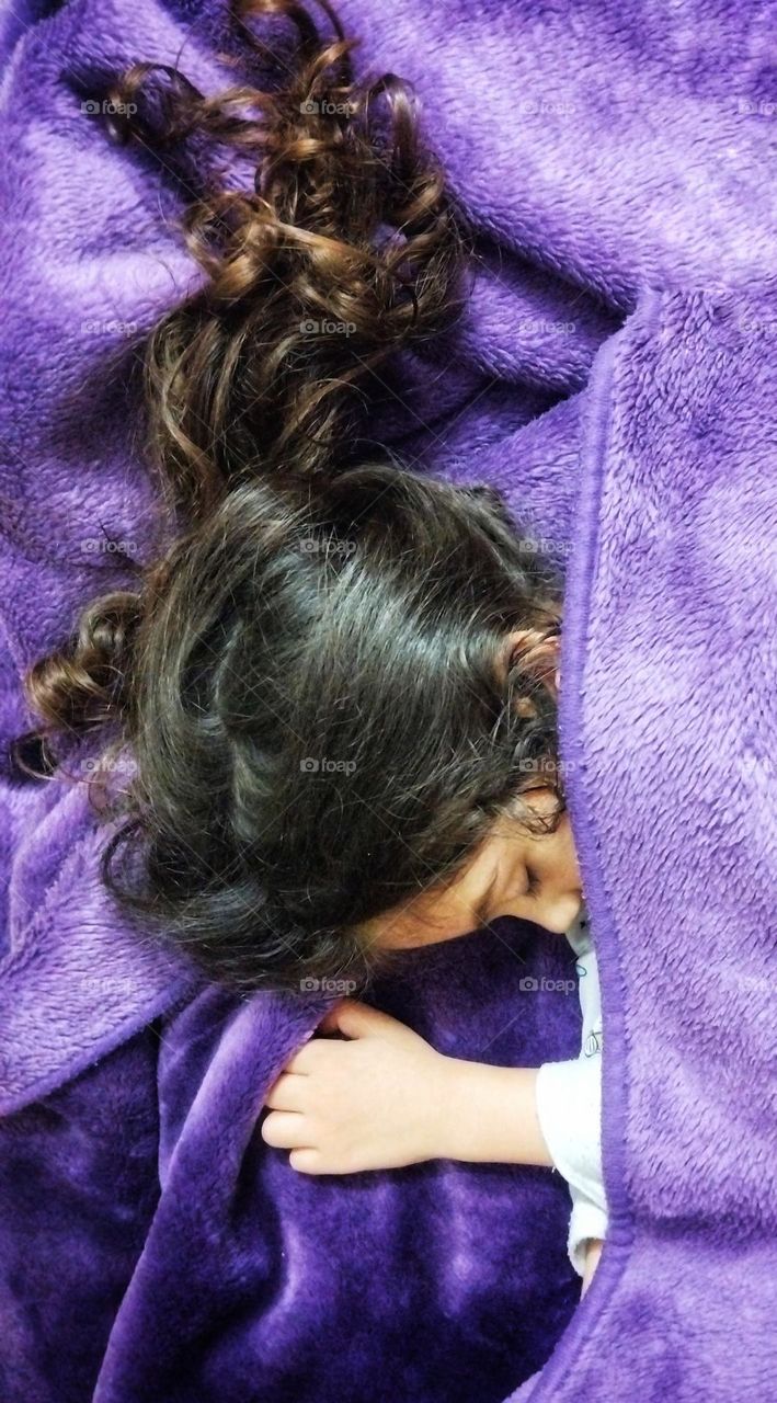 I heard purple is a very poetic color but
 I believe that it can give us a feeling of strength and motivation and at the same time a feeling of relaxation too.
My son has slept with indescribable peace sweetly among the big purple blanket.I enjoy him