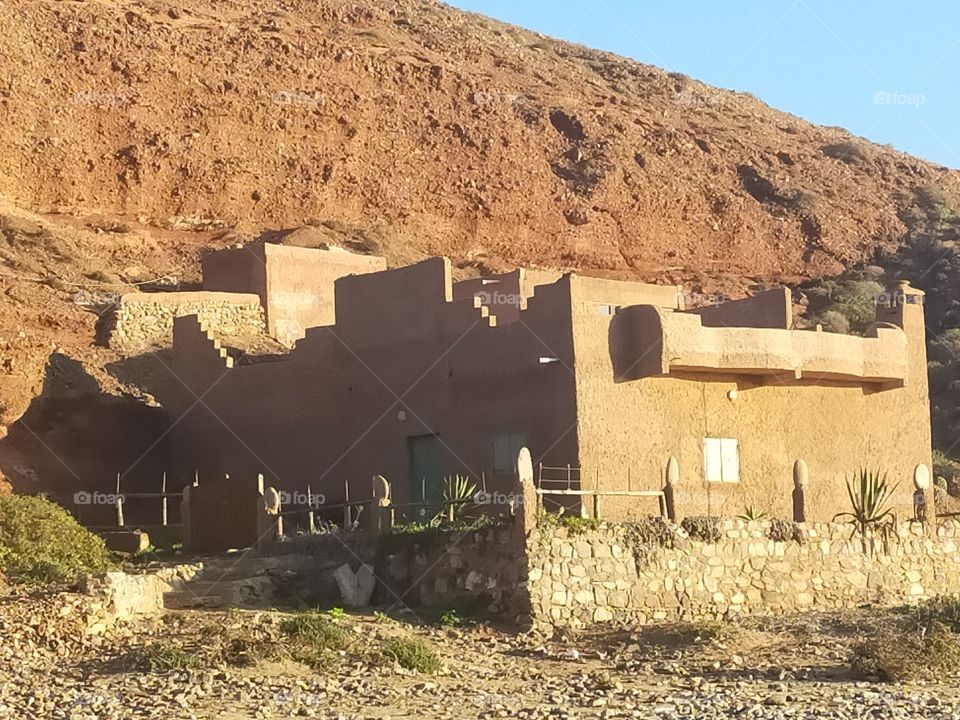 A house built with clay and stones .It is built near the beach of Elghzira ,10 klm far away from Ifni ...
