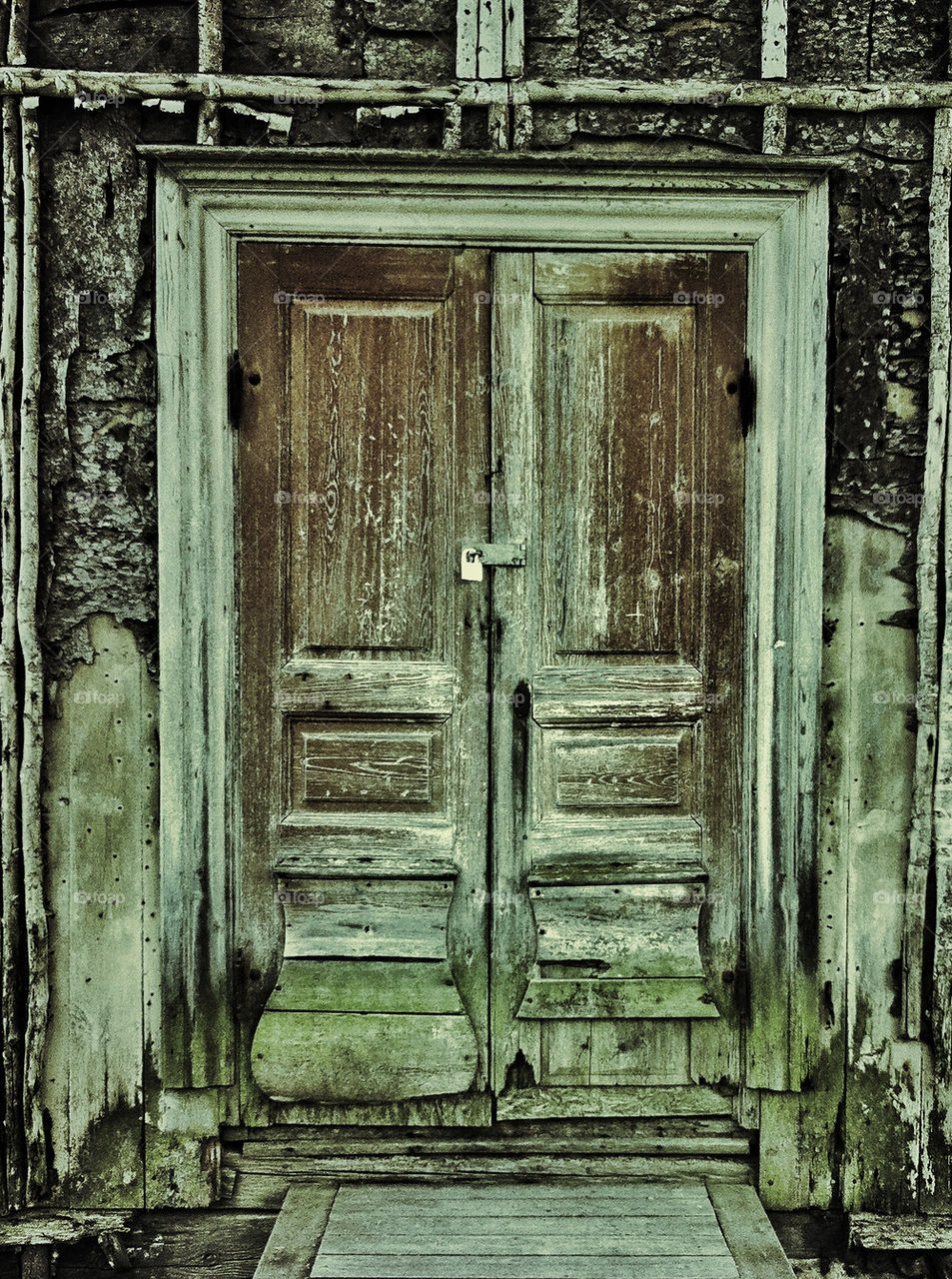 summer house door locked by miamania