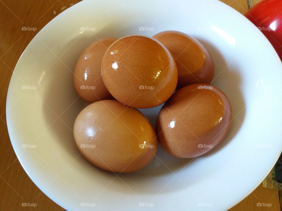 5 eggs