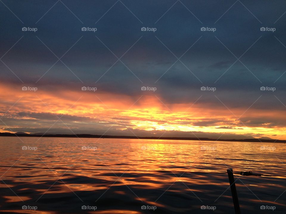 Puget Sound Sunset. Sunset sailing