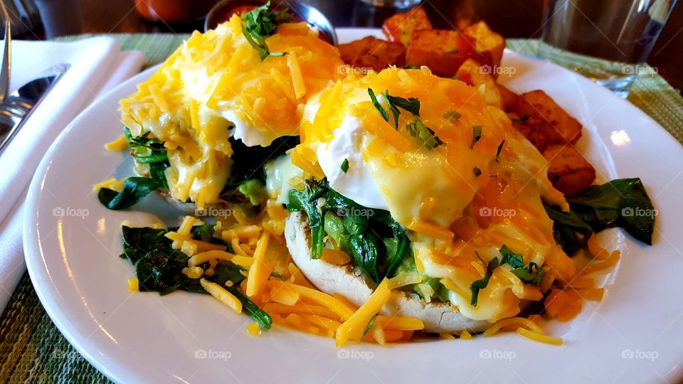 California eggs Benedict