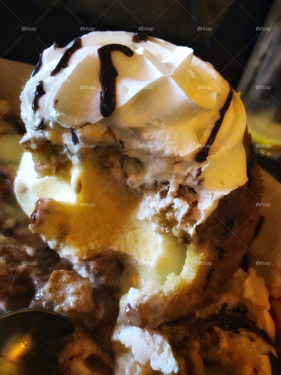 Fried Vanilla Ice Cream. Who knew? 😁