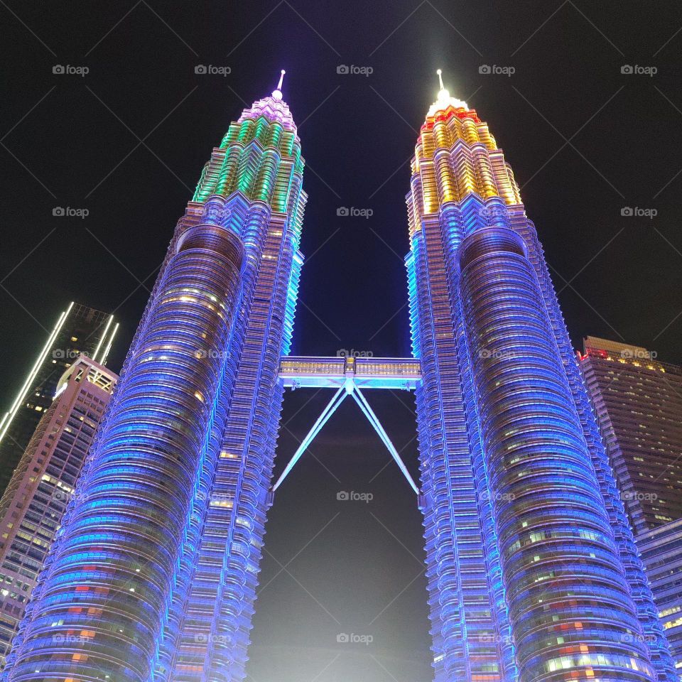 “Architecture is really about well-being. I think that people want to feel good in a space… On the one hand it’s about shelter, but it’s also about pleasure.” – Zaha Hadid