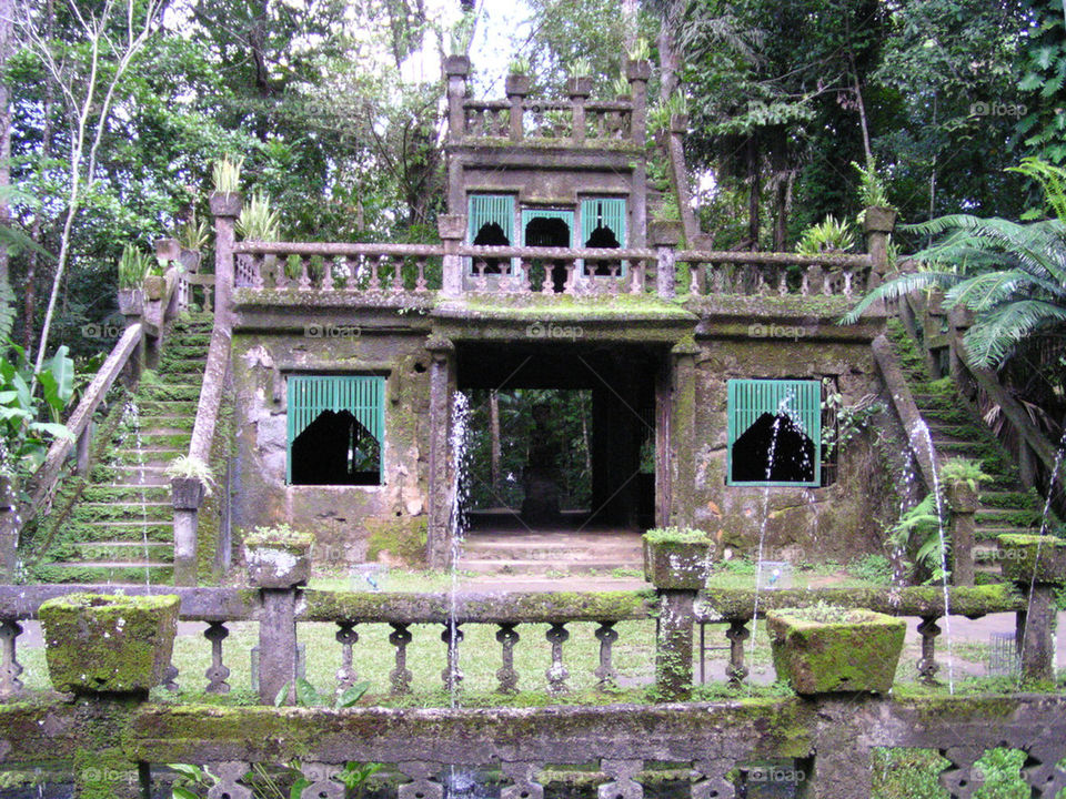 building australia ruins queensland by Ross.stuff