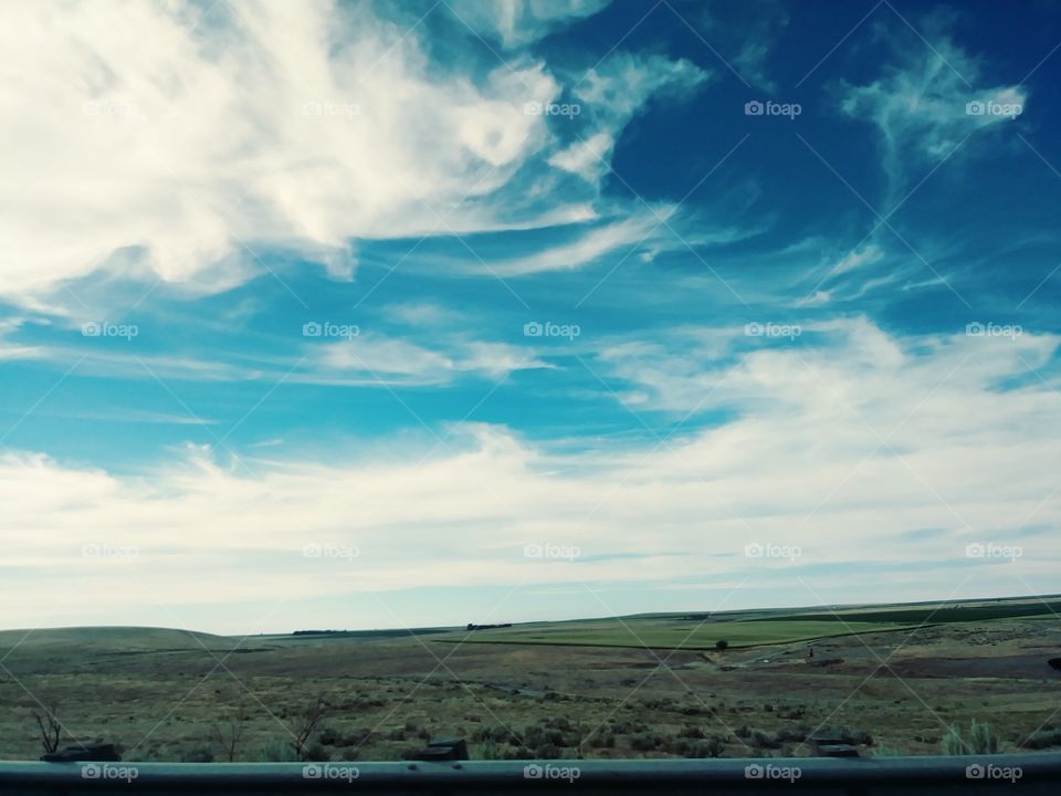 desert of Washington with amazing skies