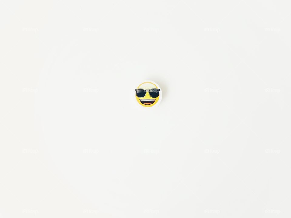 Emoji eraser