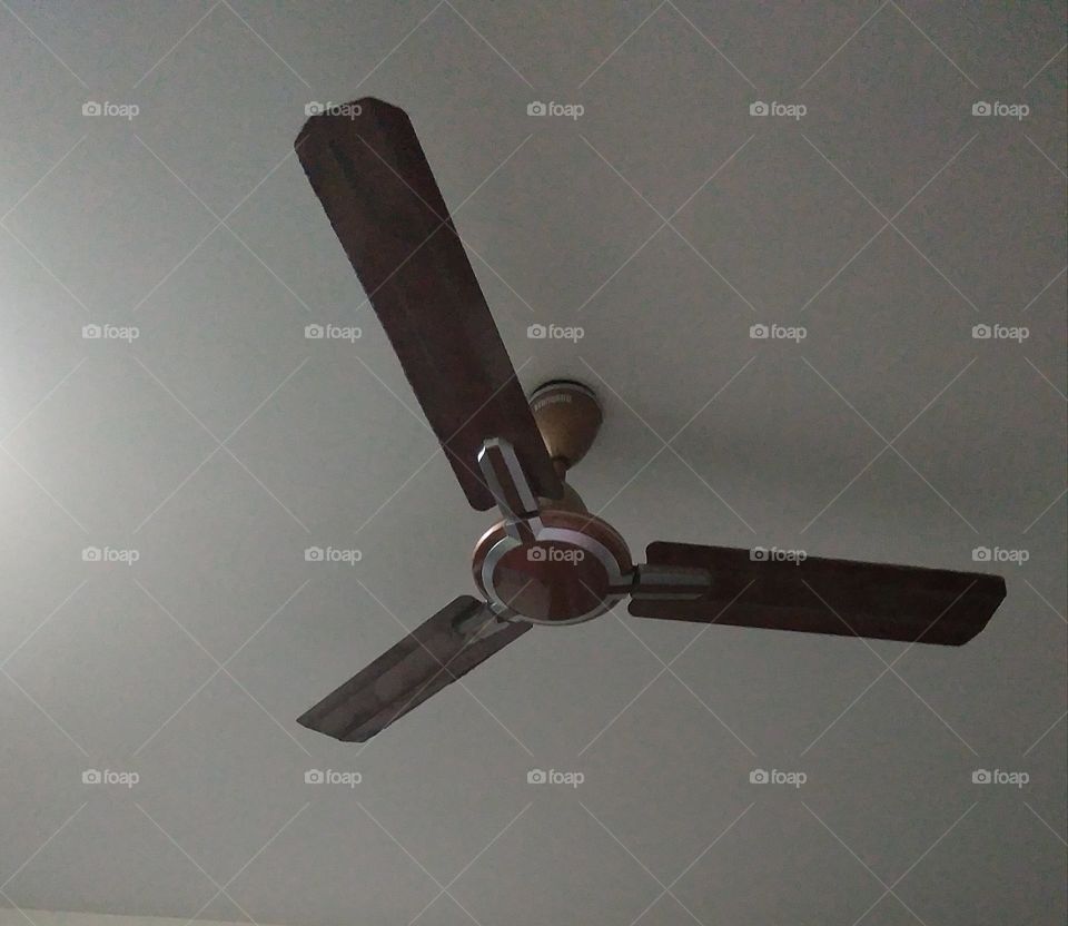 It is an off ceiling fan in winter season close up looking very nice 😎 awesome 🍰