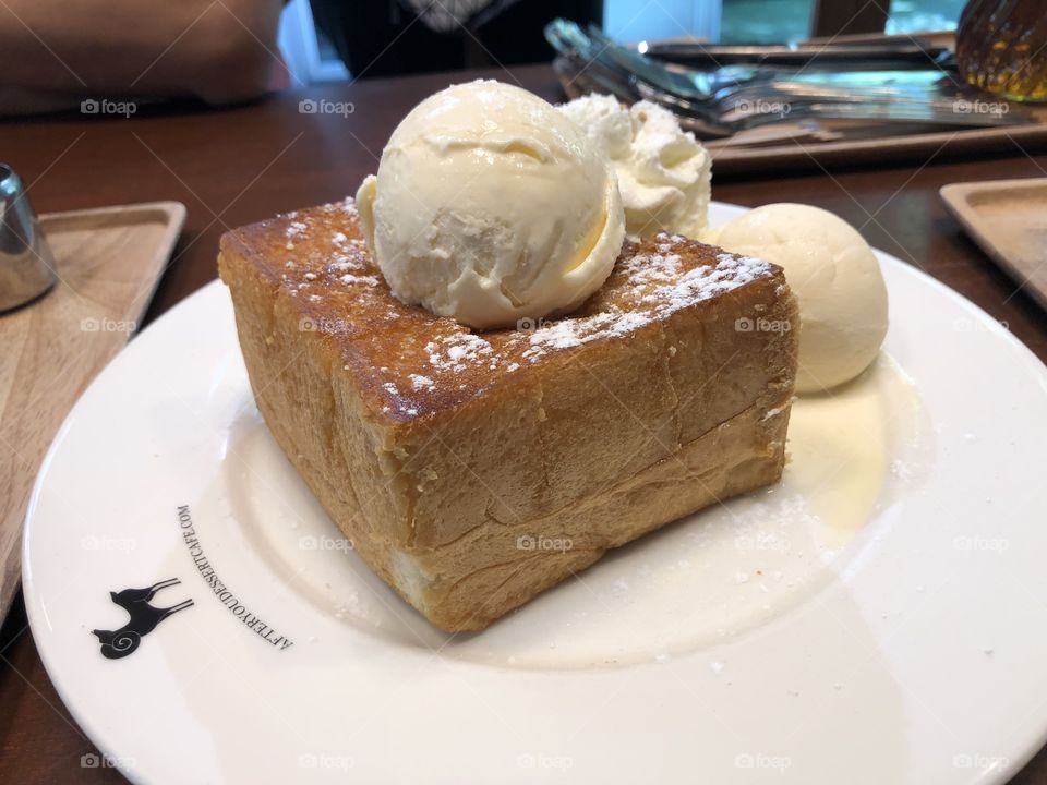 Honey toast @ after you Thailand 