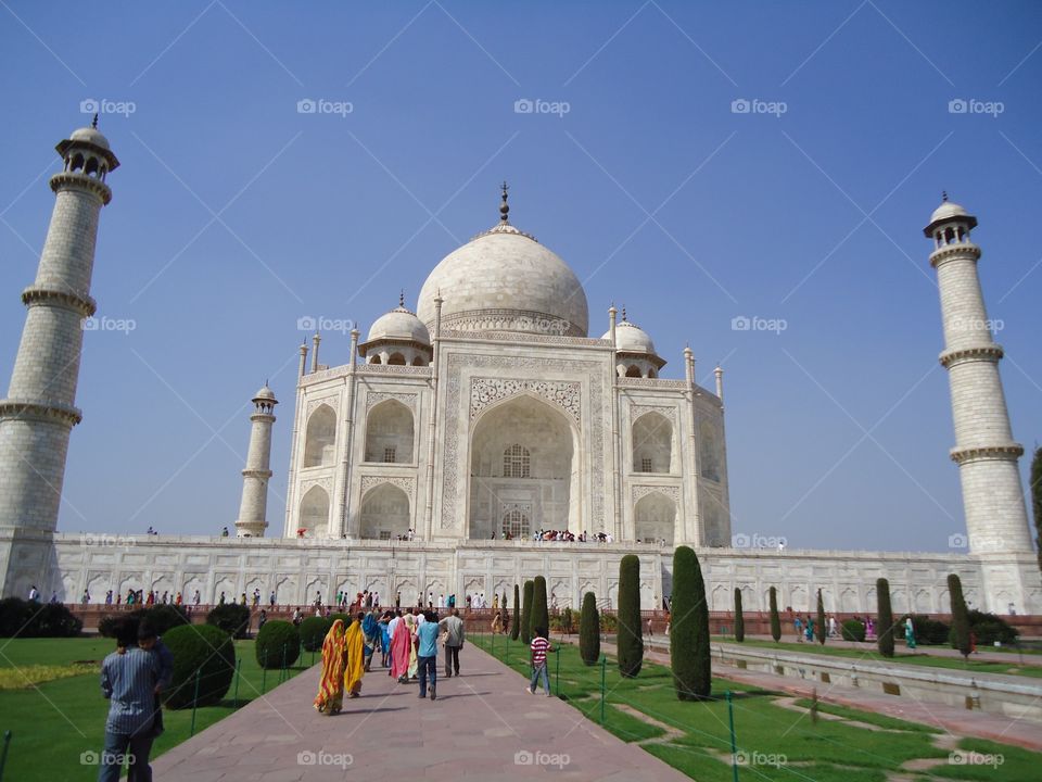 Taj Mahal.
An epitome of architectural brilliance. It is in Agra in India and is made of marble. Shahjahan the mugal emperor built it in memory of his beloved wife Mumtaj Mahal after her death. It's construction was completed at around 1658 AD. It is also a UNESCO would heritage site and a favourite tourist destination.