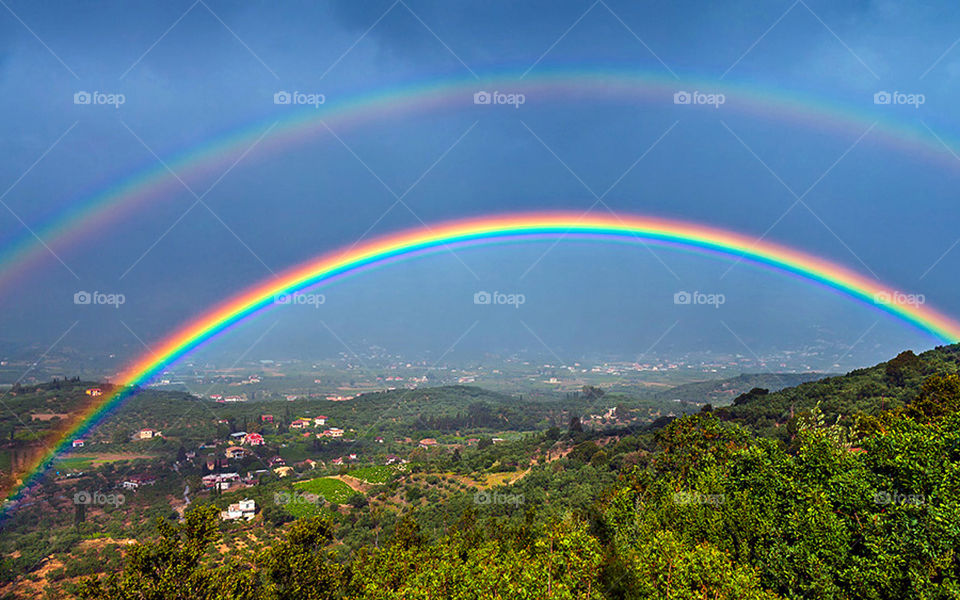 Beautiful double rainbow in the sky !