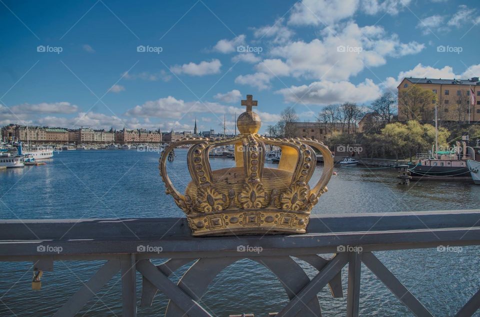 #stockholm #stockholm2015 #stockholmcity #stockholm_insta #ig_sweden #ig_stockholm #igscandinavia #ig_scandinavia #visitsweden #visitstockholm #visitscandinavia #stockholmcounty #capitalofscandinavia #heartofscandinavia #freetourstockholm #downtown  #seaside #stockholmspring #royalpalace #crown #water