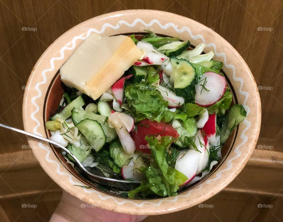 Circle vegetables in circle bowl