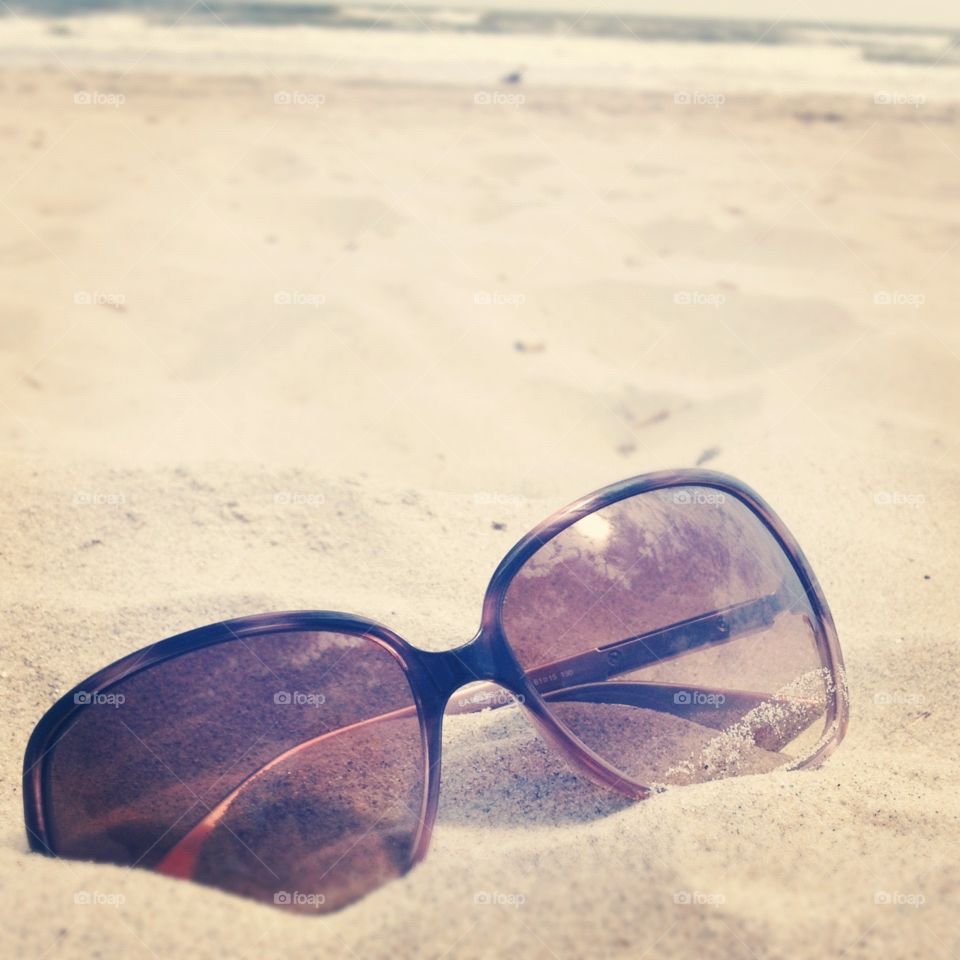 Michael Kors sunglasses and the beach