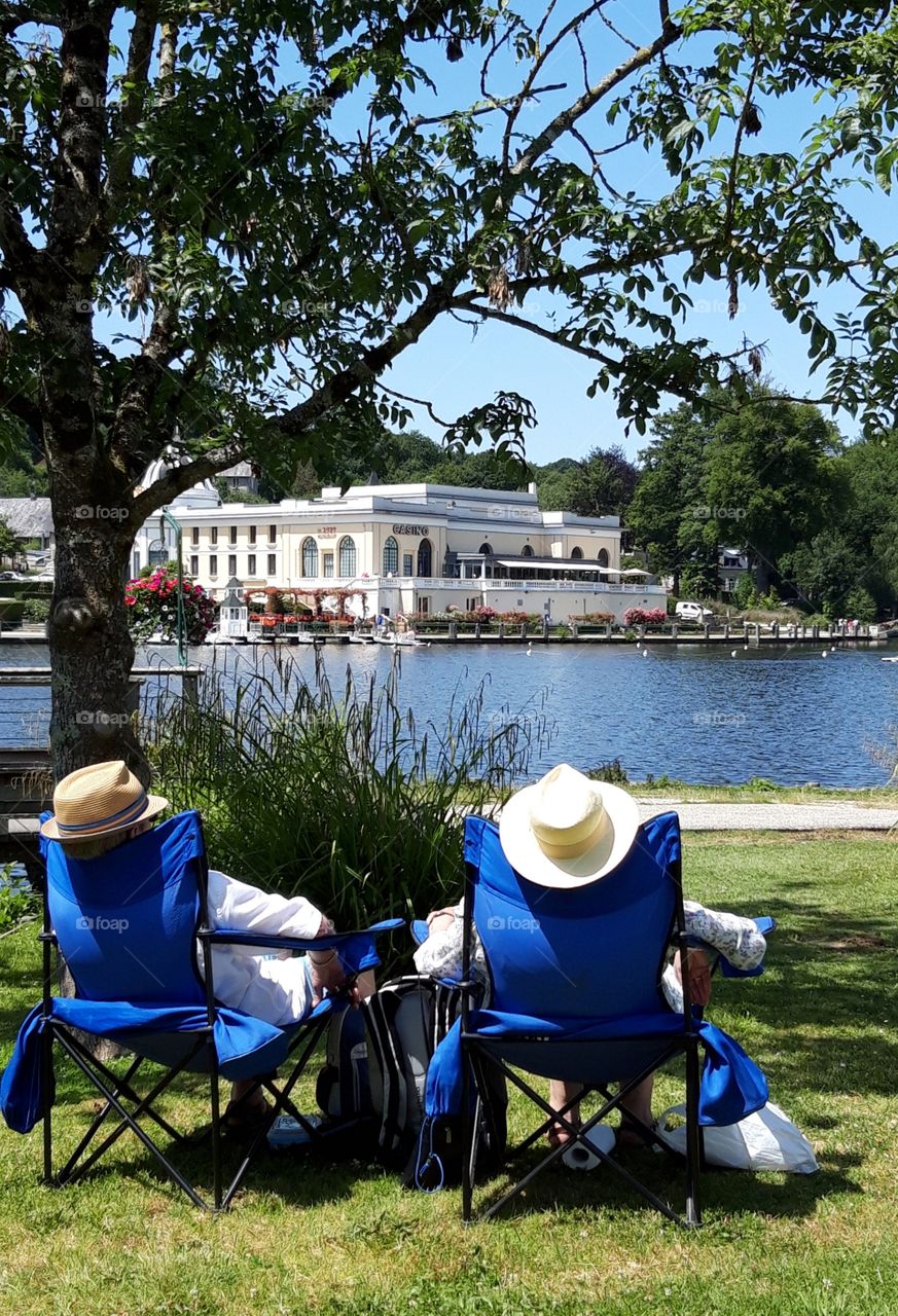 resting at fete belle epoque in Bagnoles de l'Orne