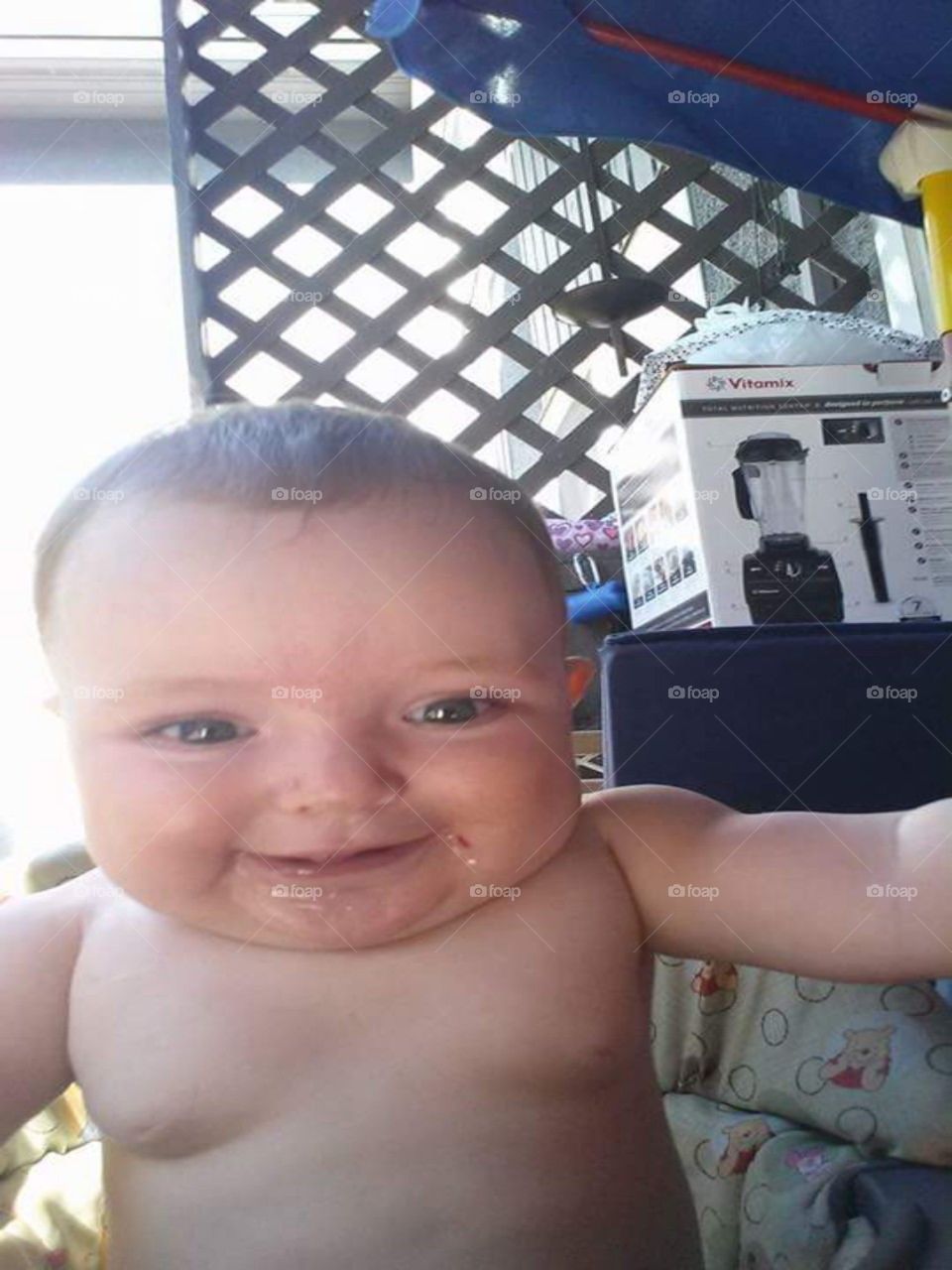 baby's first selfie