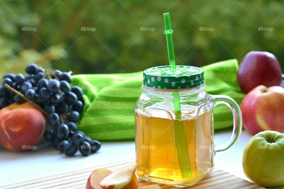 Apple juice healthy living