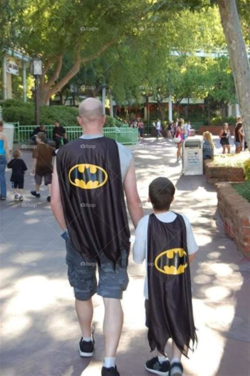 Bat dad n Bat son