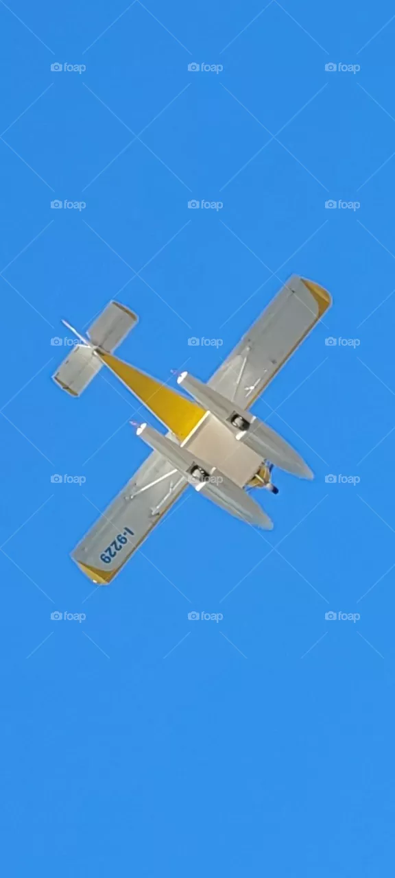 seaplane