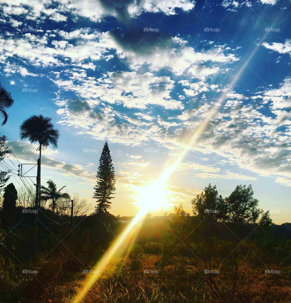 🌄🇺🇸 An extremely beautiful dawn in Bragança Paulista, interior of Brazil. Cheer the nature! / 🇧🇷 Um amanhecer extremamente bonito em Bragança Paulista, interior do Brasil. Viva a natureza!