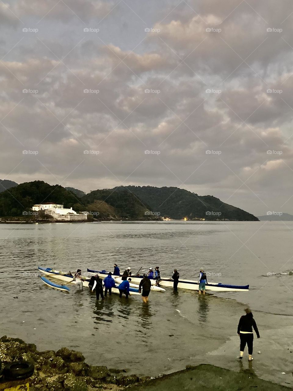 New Year's Resolution: Practice a sport that brings quality of life!  For example: canoeing or regatta. / Resolução de ano novo: praticar um esporte que traga qualidade de vida! Por exemplo: canoagem ou regata.